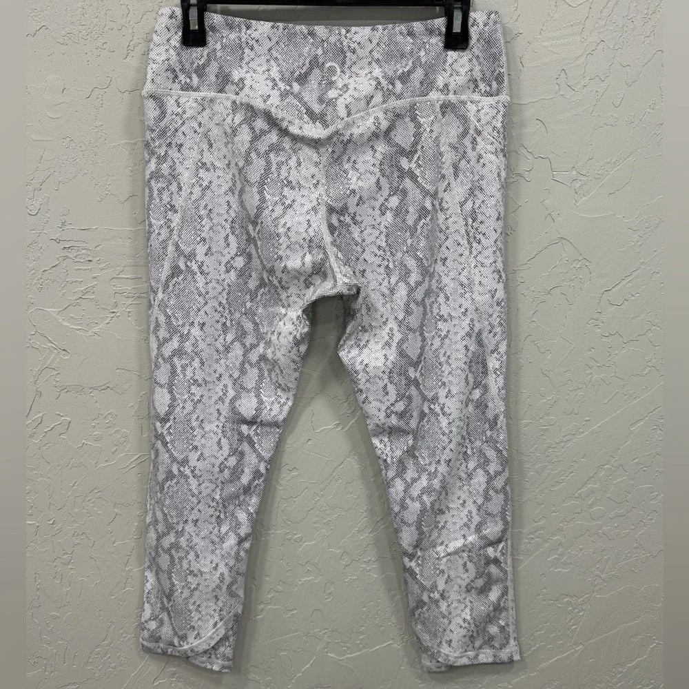 CurvesNCombatboots Snakeskin Compression Leggings XL High Waisted Athletic Pants - Picture 2 of 5